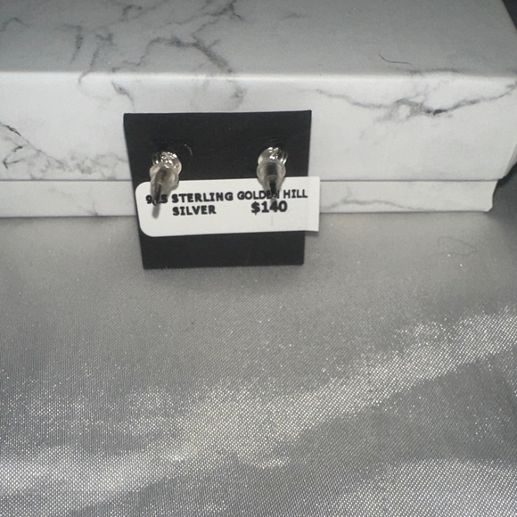 925 Sterling Silver Golden Hill Stud Earrings - Picture 2 of 3